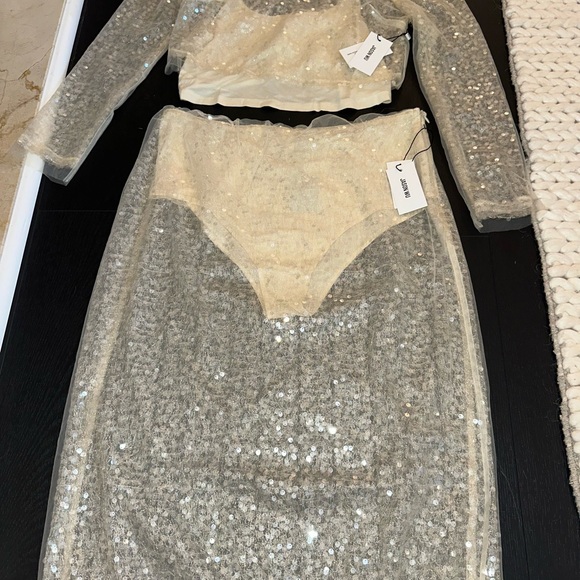 Beautiful Jason Wu Skirt and Top Set. Cream colored sequin. Brand new. Bride. - Picture 10 of 10